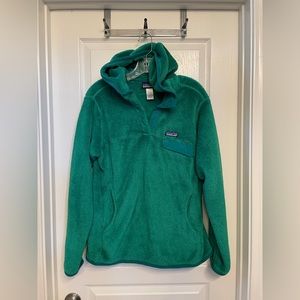 Patagonia hooded retool fleece Kelly green womens l